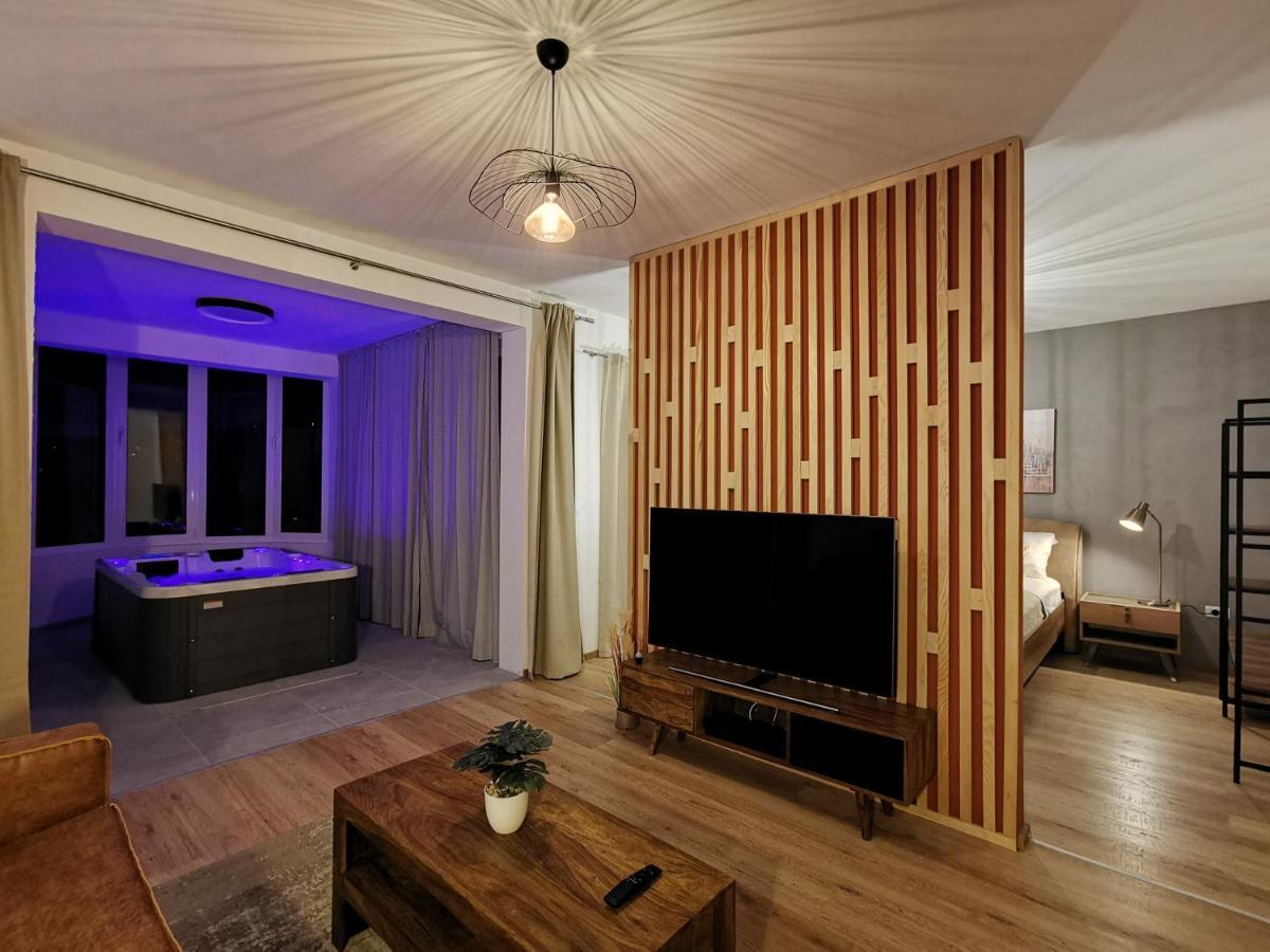 Apartments Viskovic Хвар Экстерьер фото